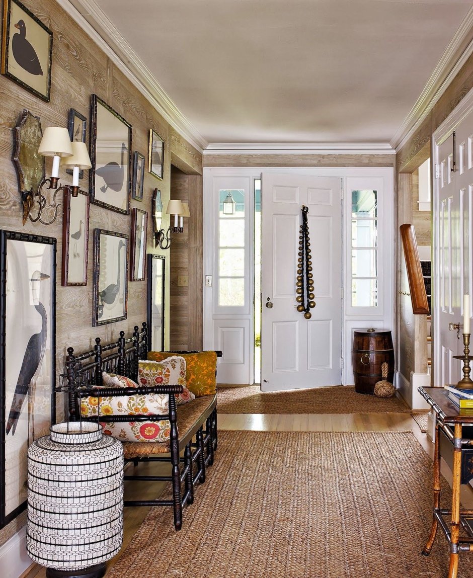 Коридор в ретро стиле