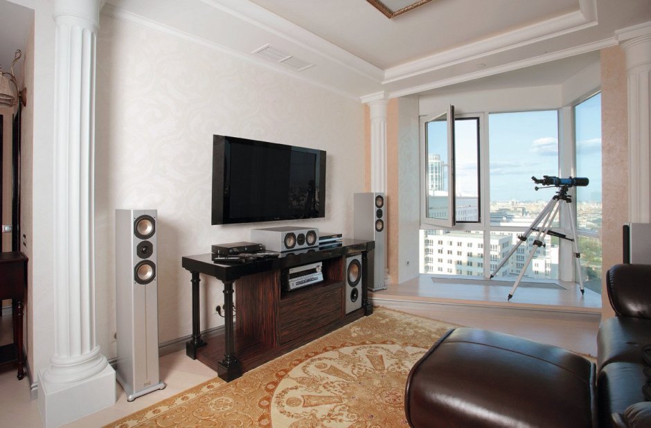 Колонны в интерьере квартиры