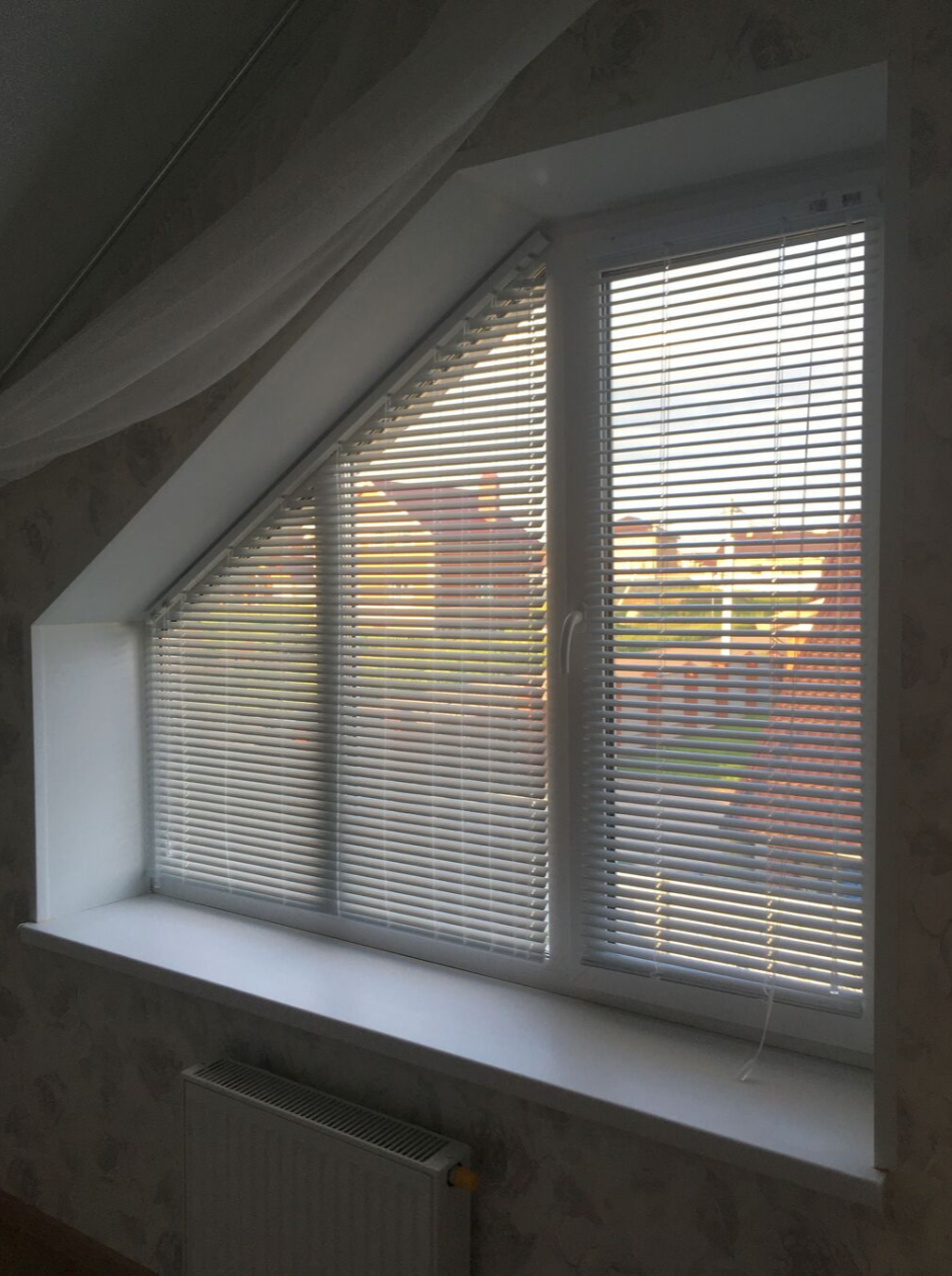 Шторы на трех угольные окна