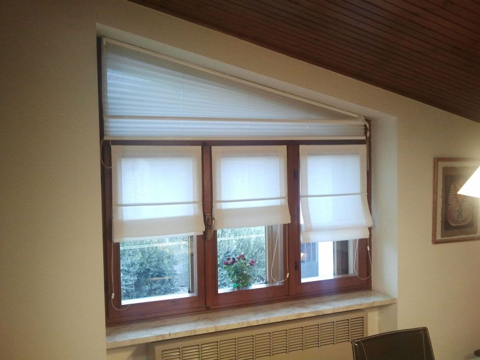 Римские шторы на косые окна
