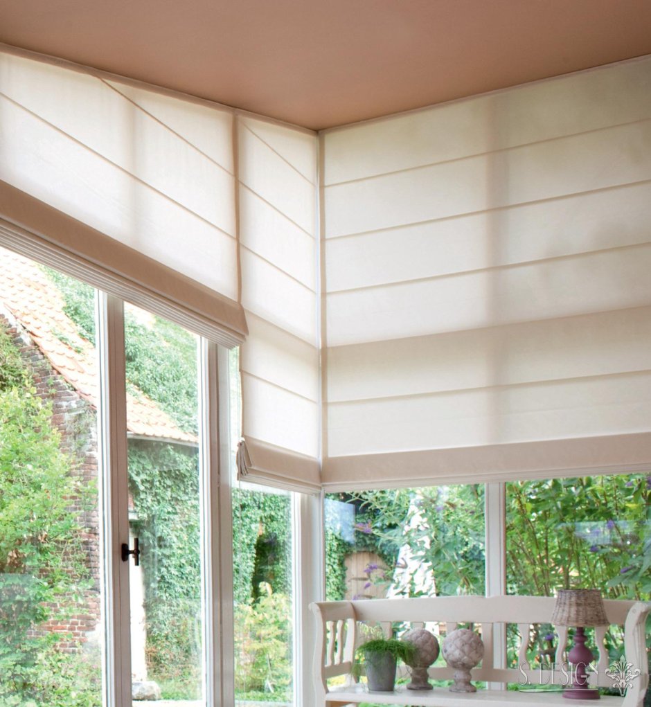 Римские на треугольное окно