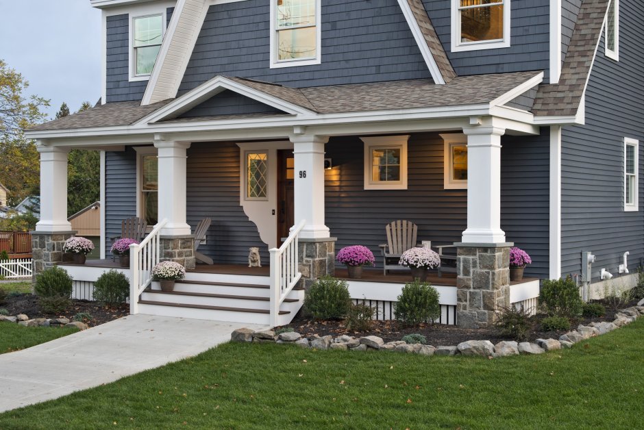 Крыльцо к дому