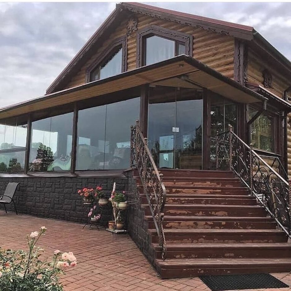 Дома с застекленной верандой