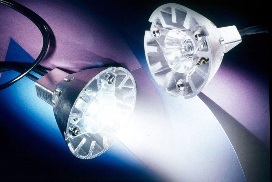 Галогеновые светильники потолочные