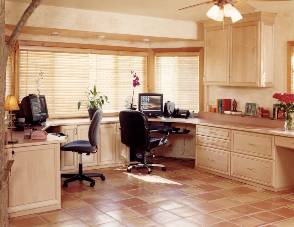 Кабинет для двоих в частном доме