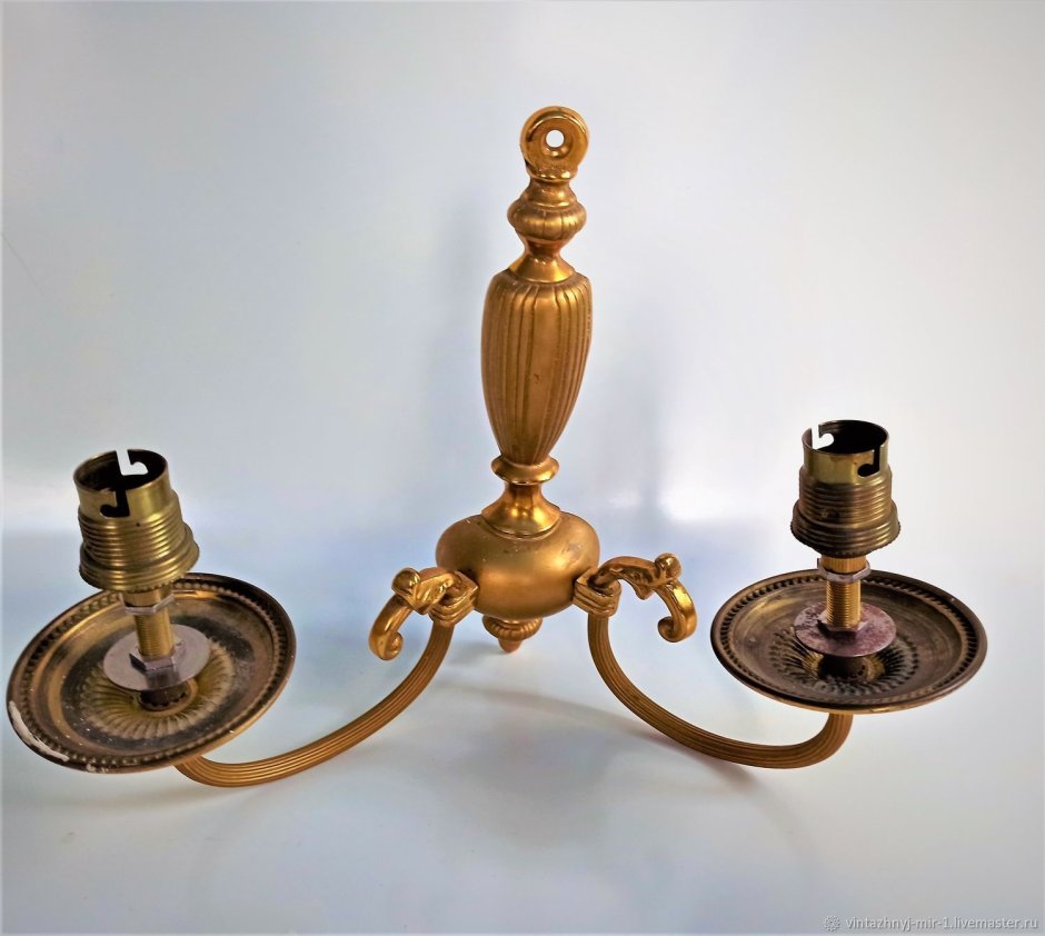 Канделябр настенный