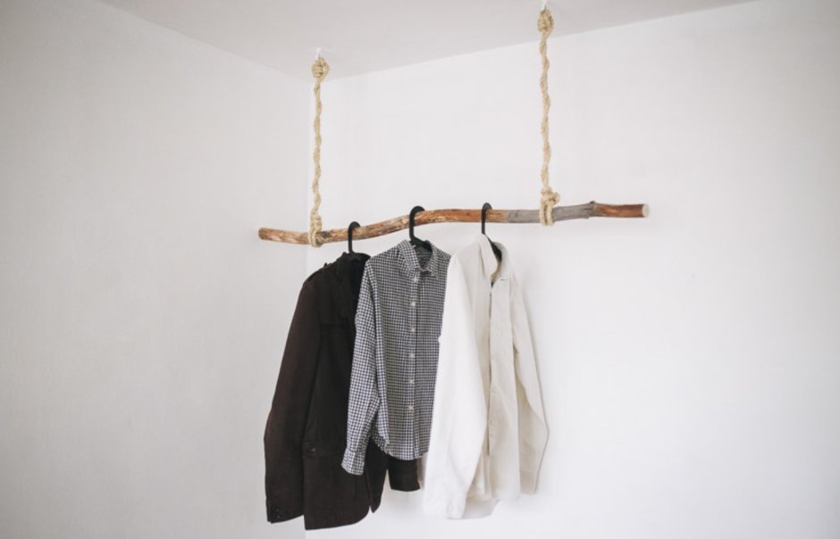 Подвесная вешалка