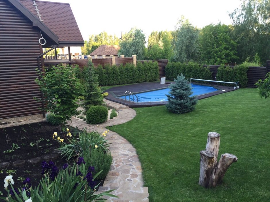 Планировка садового участка с бассейном