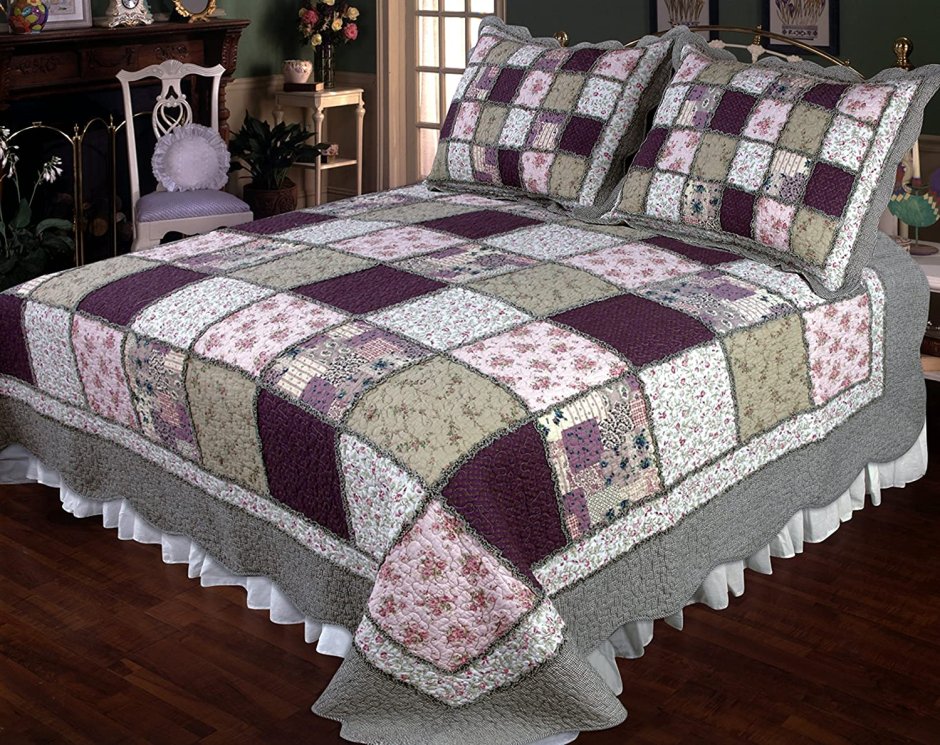 Лоскутное покрывало на кровать