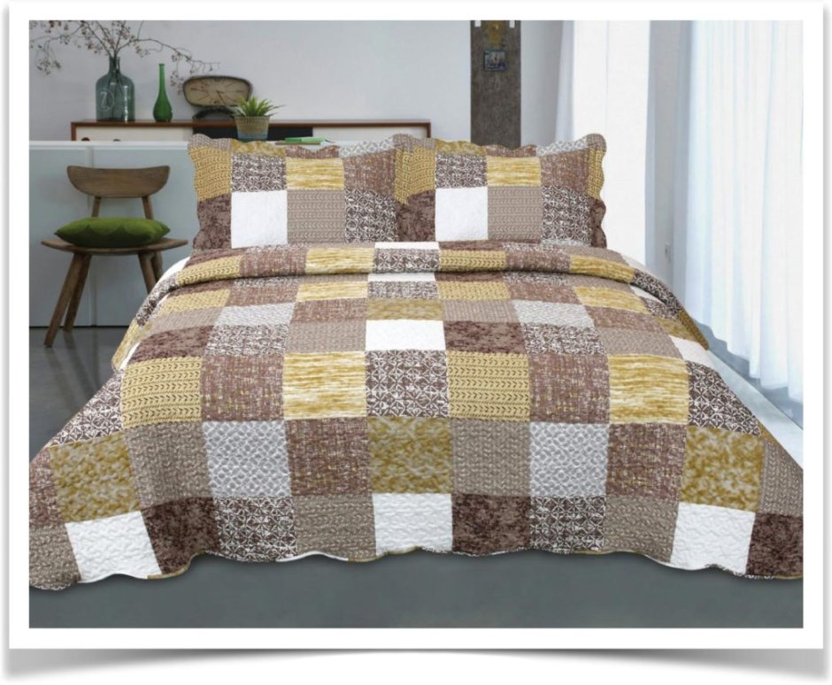 Покрывало пэчворк из мебельной ткани