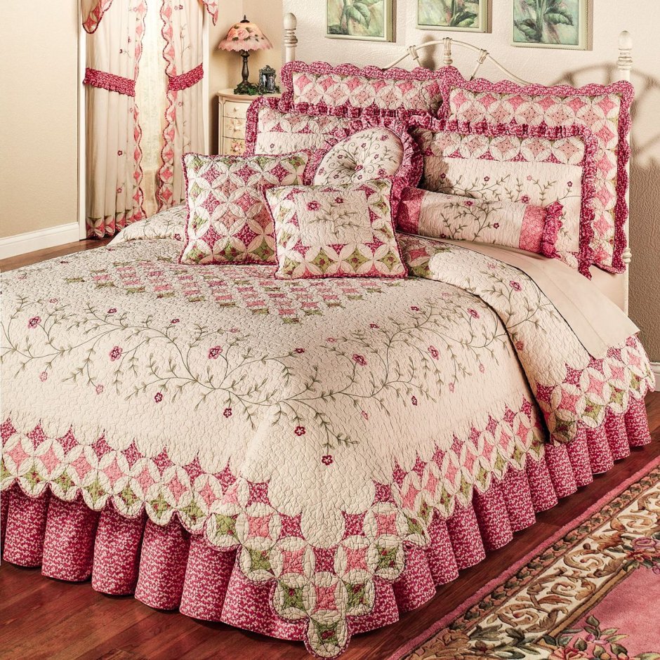 Лоскутное покрывало на кровать