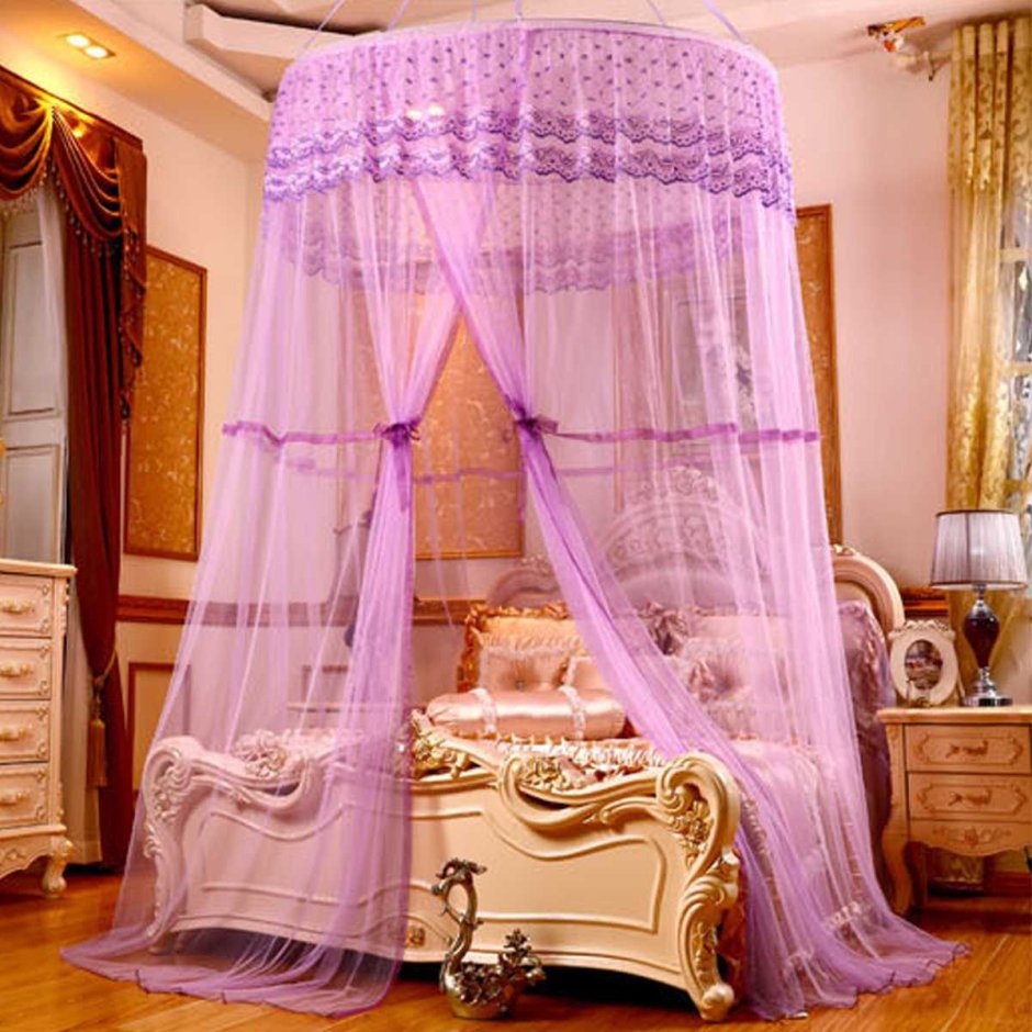 Балдахин над кроватью