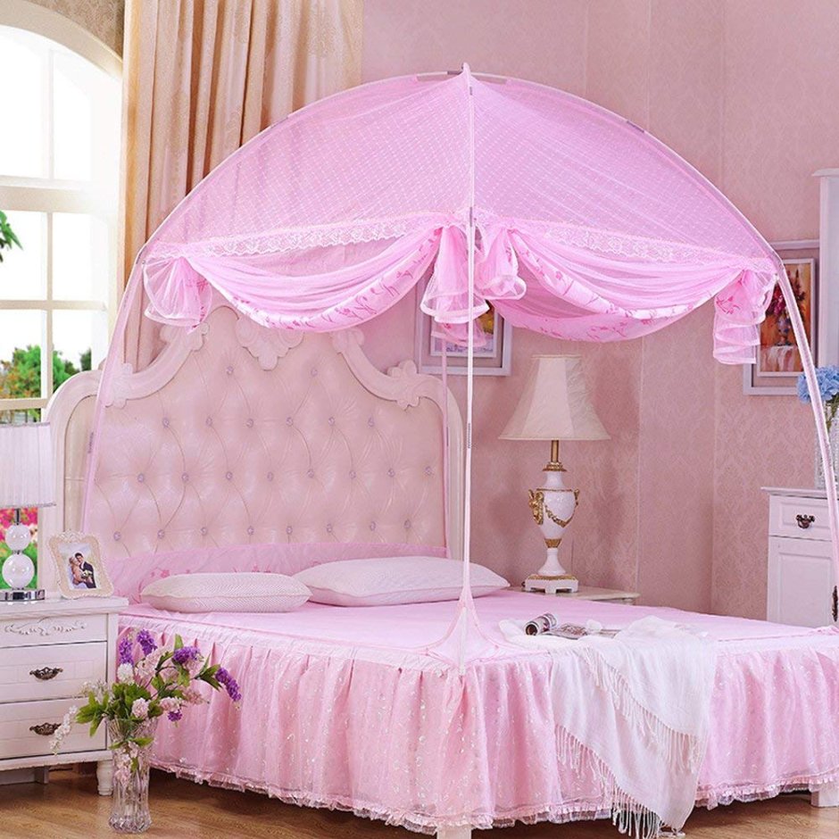 Балдахин над кроватью