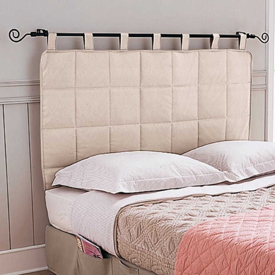 Подушки на рейлингах для кровати