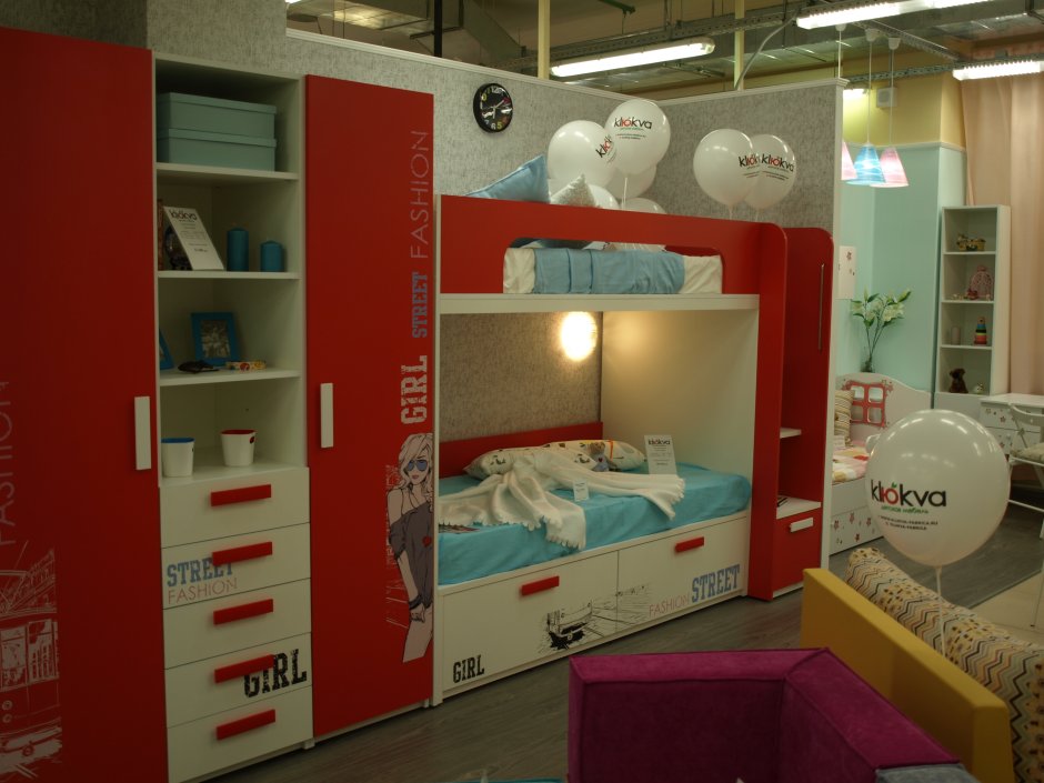 Кровать чердак клюква Джуниор