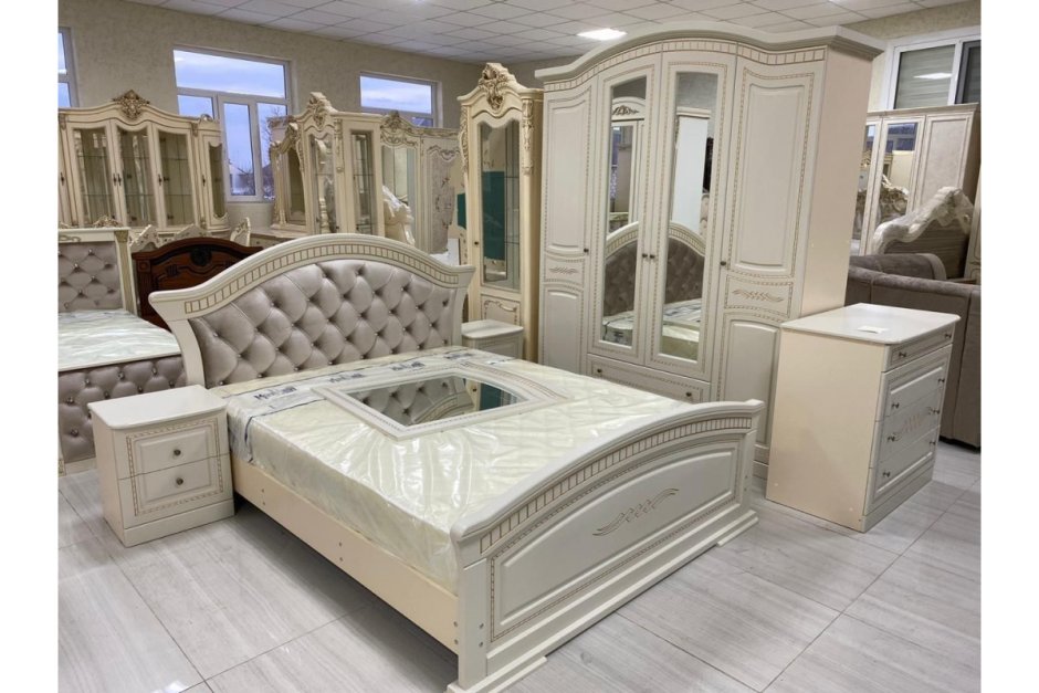 Спальня Венеция стайл