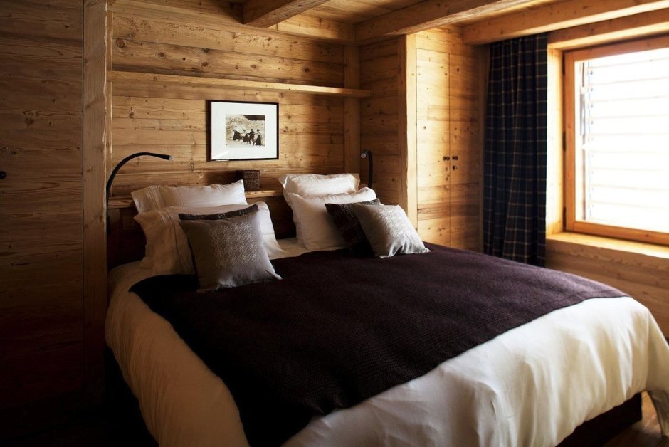 Спальня в стиле Шале уютная