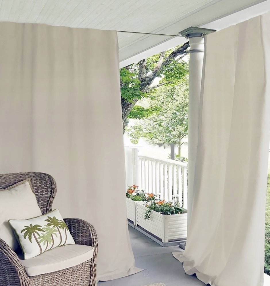 Шторы на террасу на даче