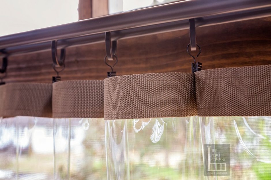 Дерэатели ждя занавеки на вранде