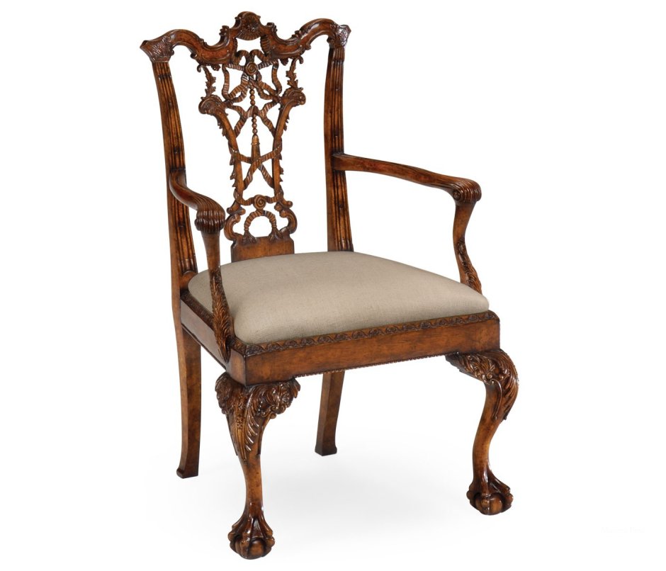 Стул резной деревянный