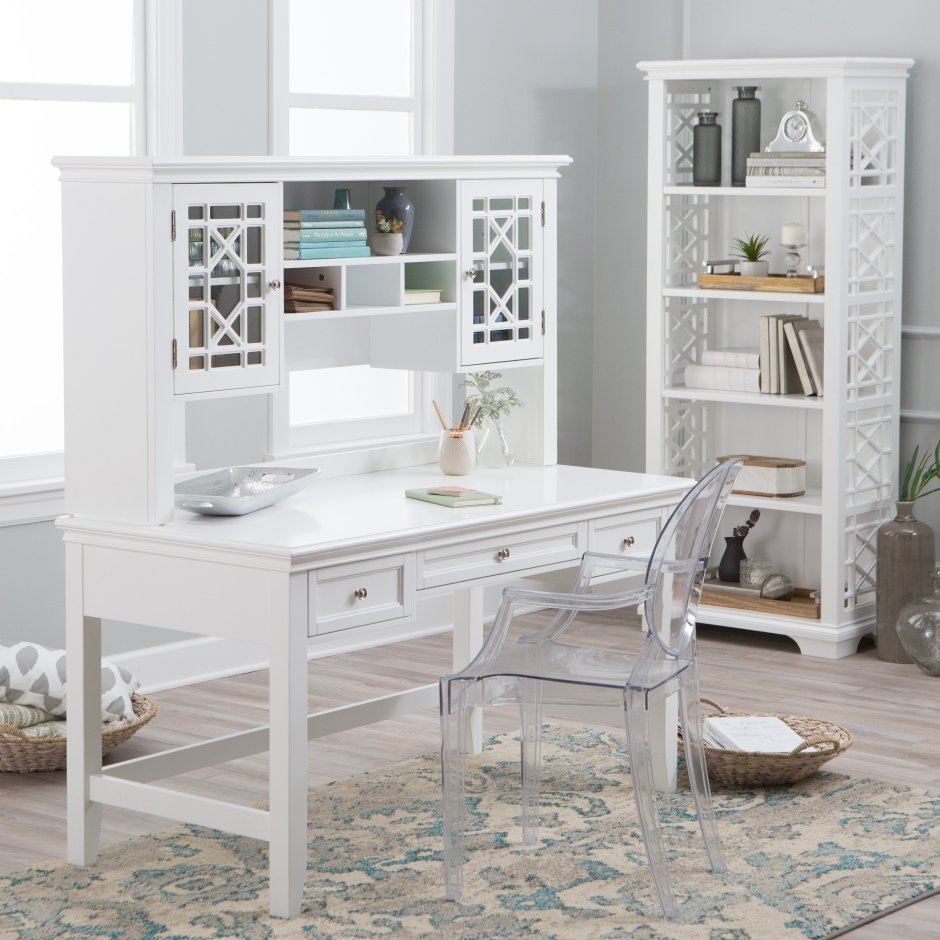 Письменный стол в стиле Прованс