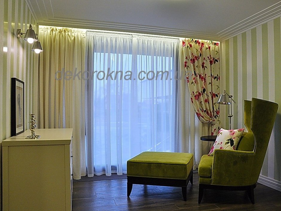 Шторы в маленький зал