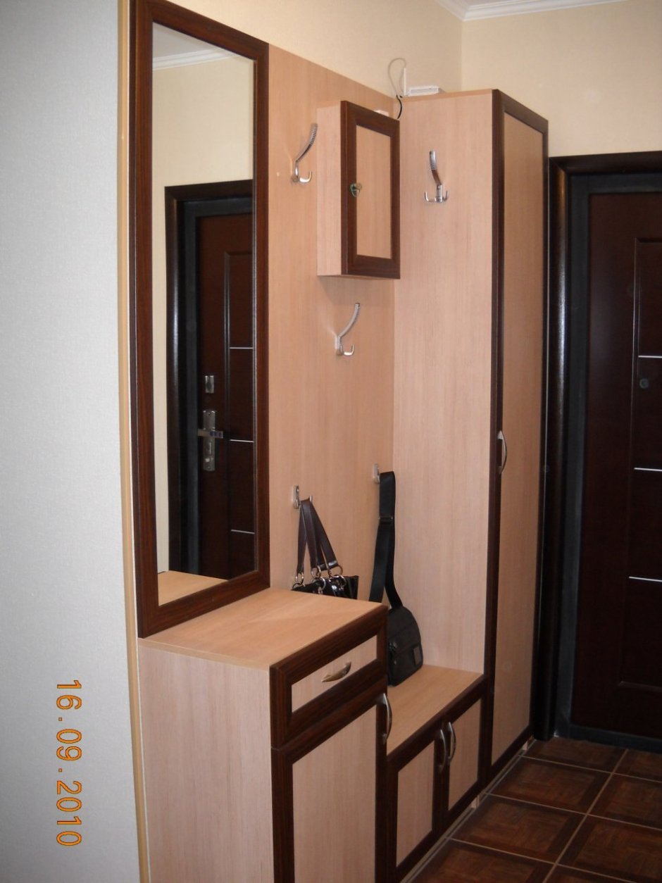 Электрический щиток в прихожей