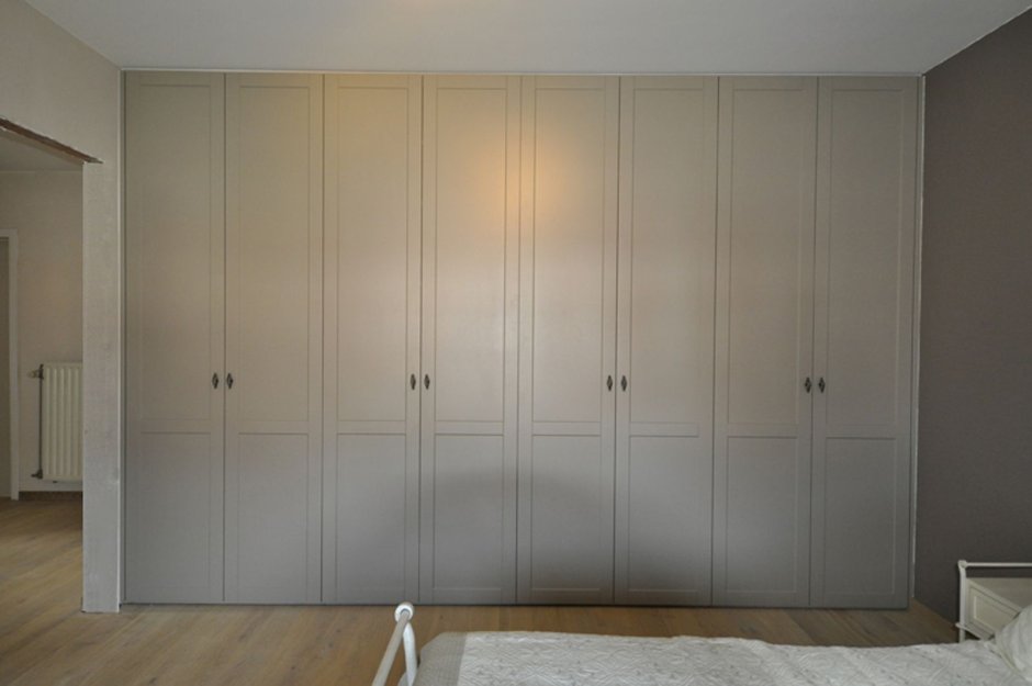 Шкаф White Wardrobe