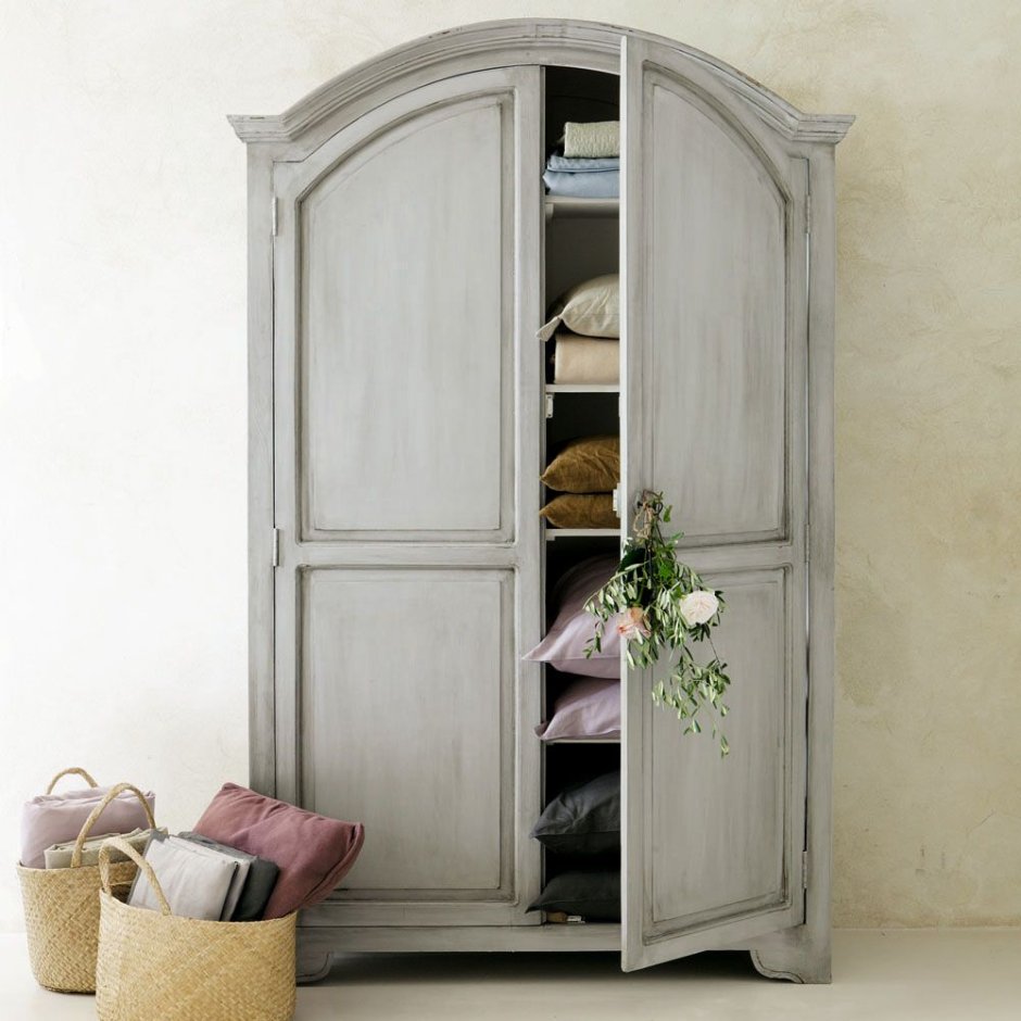 Шкаф в прованском стиле стиле интерьер