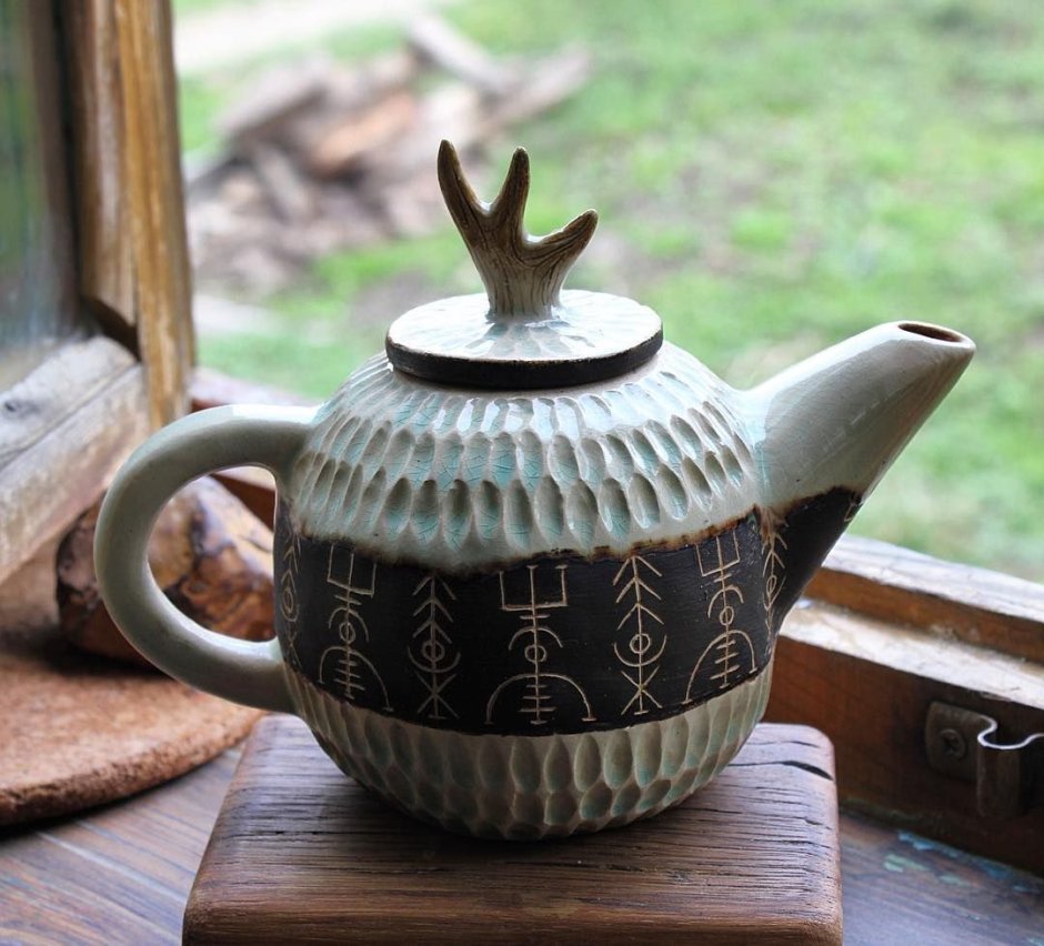 Чайник в скандинавском стиле