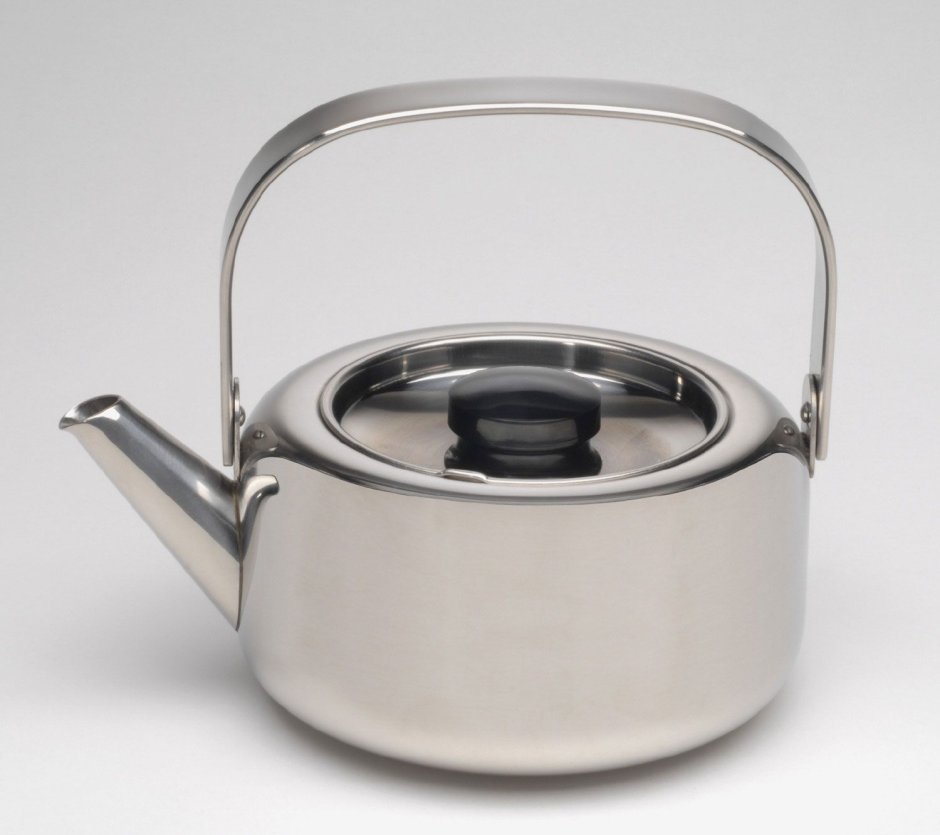 Заварочный чайник в стиле ретро