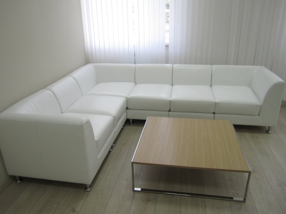 Диван угловой равносторонний 2200 2200