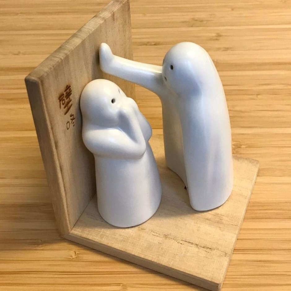 Солонка и перечница