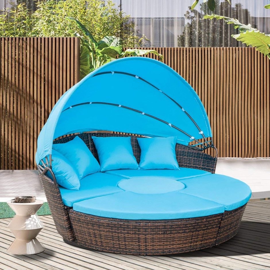 Пергола с качелями кокон