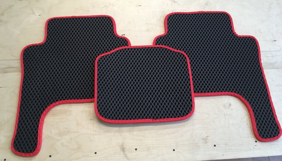 Рендж Ровер спорт 1 коврики ева