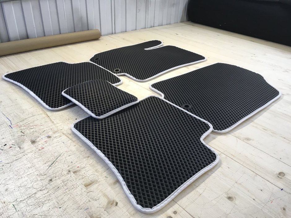 Автоковрики Эво