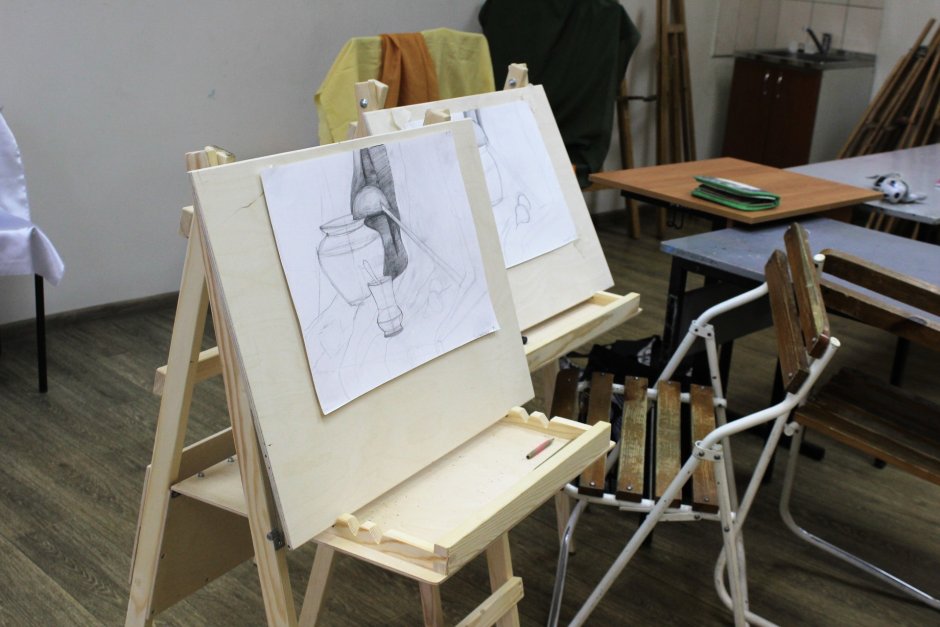 Мольберт СПБГАСУ