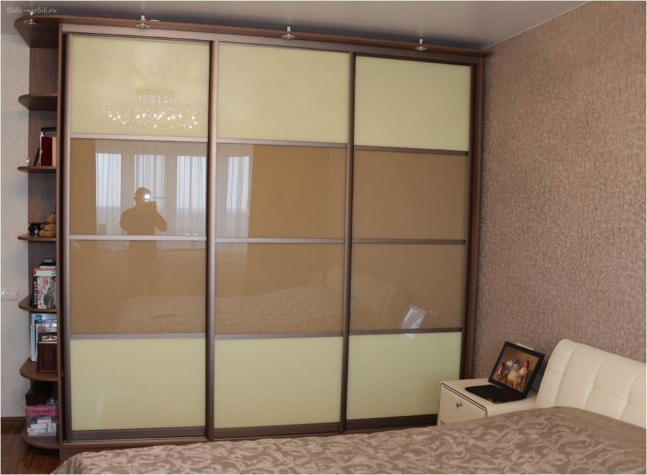 Шкаф-купе оракал 082, профиль шампань