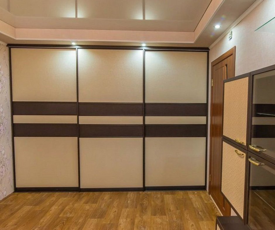 Встроенный шкаф