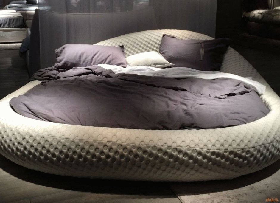 Двуспальная кровать Bonaldo fluff open