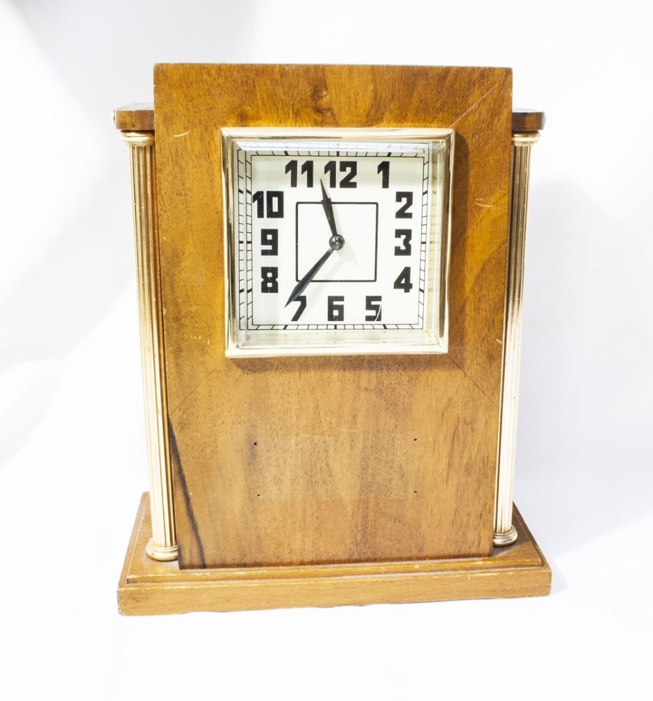 Часы настольные механические СССР