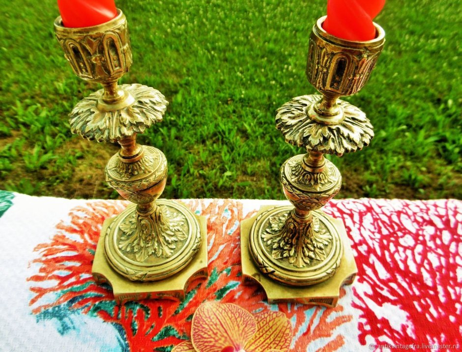 Подсвечник посеребренный