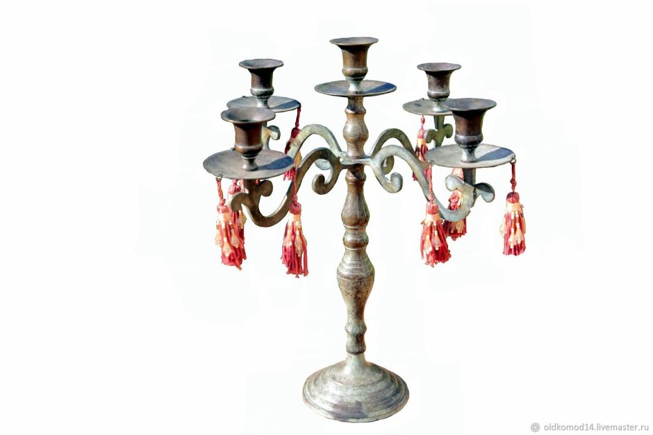 Старинные подсвечники