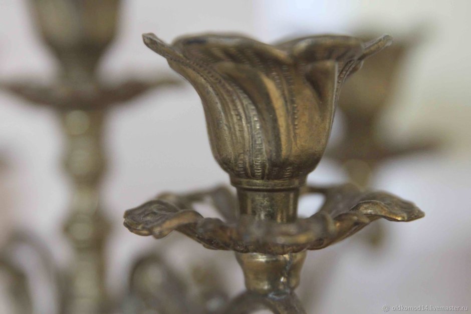 Старинные подсвечники