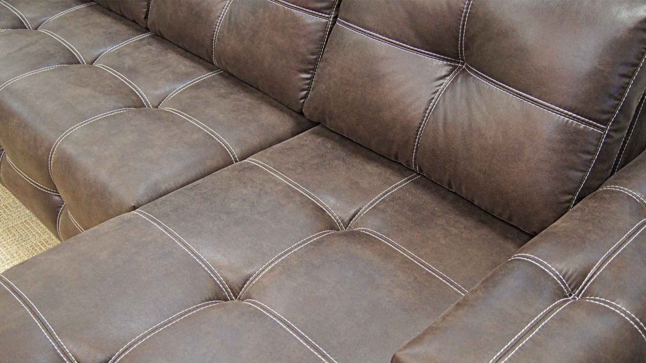 Диван швы наружу