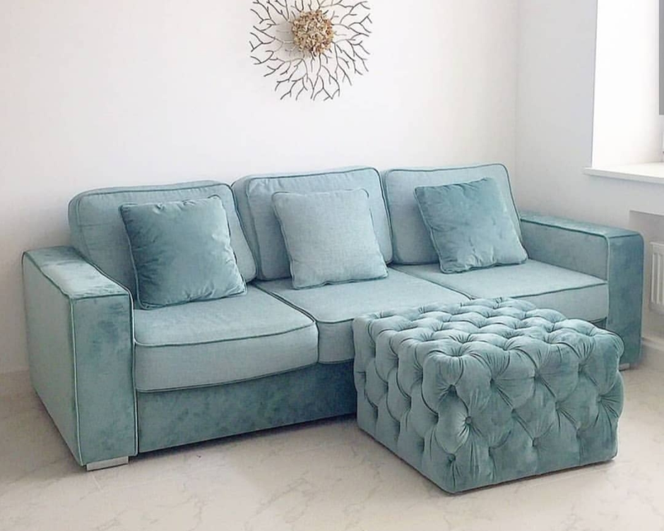 Диван с пуфом