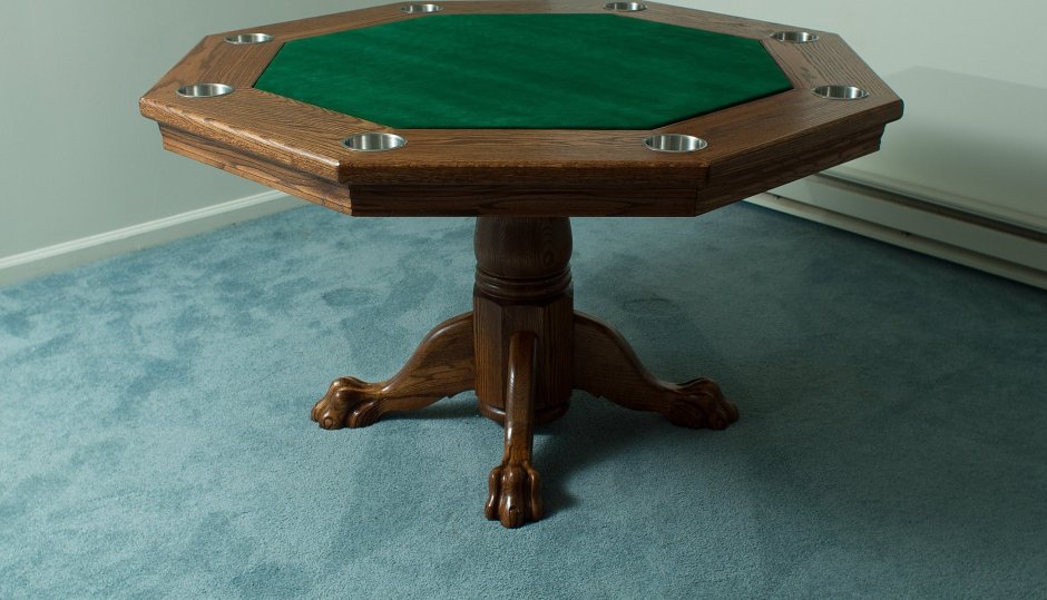 Круглый стол для покера