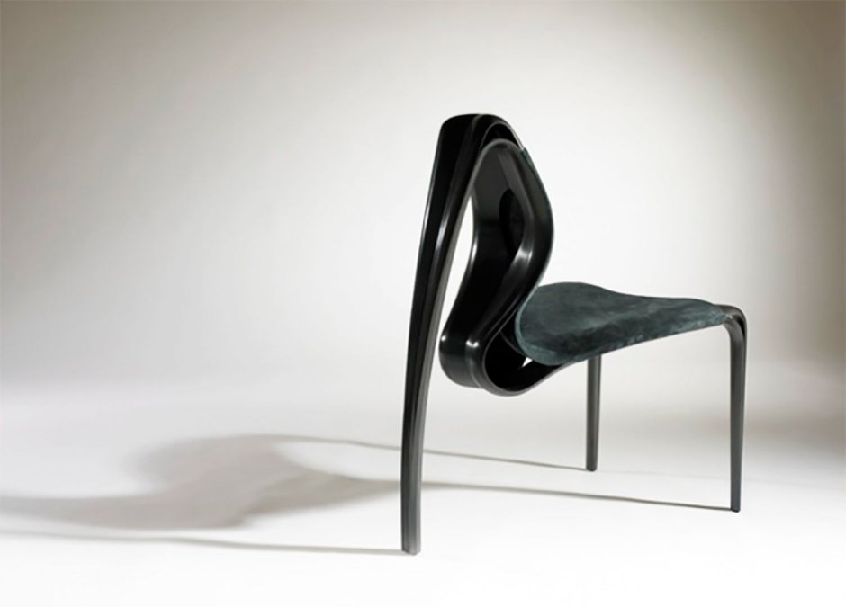 Стильные деревянные стулья