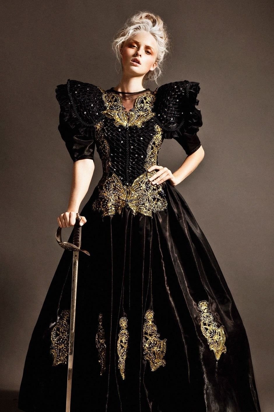 Викторианский платья эпохи Ренессанс