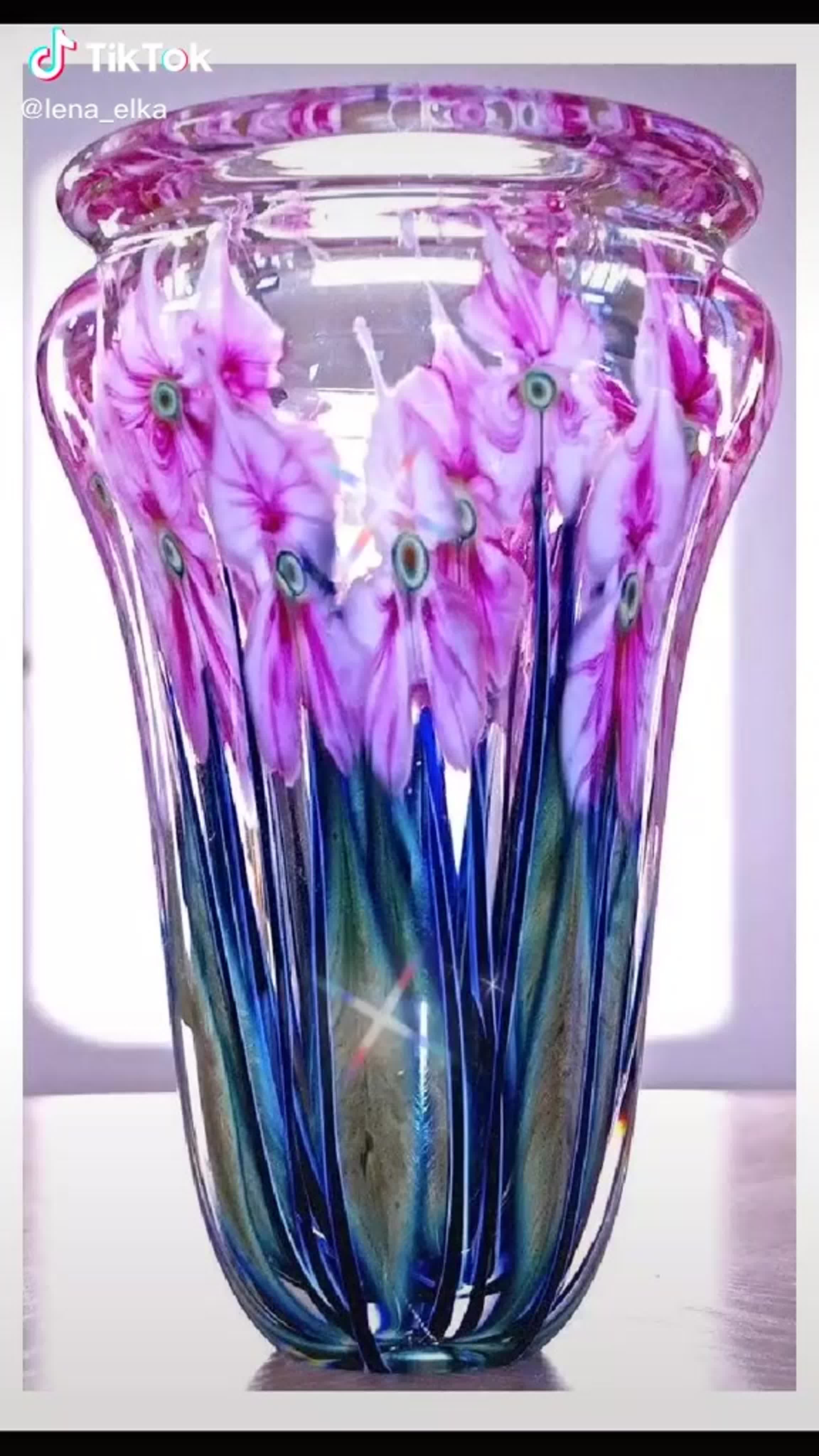Цветной ваза. Glass Vase ваза. Ваза фаццолетто- муранское стекло. Стеклянные вазы для цветов. Вазы из цветного стекла.